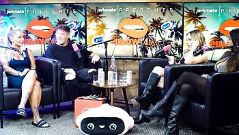 Horny Anna Claire Clouds and Hayley Davies - big tits porn - Pillow Talk