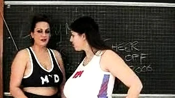 Chubby Brunette Big Boobs Dildo Masturbation