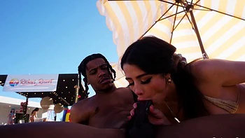 Rickys Resort - Kylie Rocket Episode