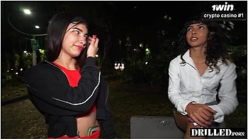 Public Pick Up Ends In Threesome (she Let Me Fuck Her Ass)