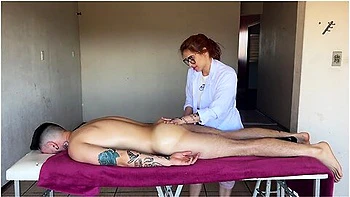 The Massage She Couldnt Control